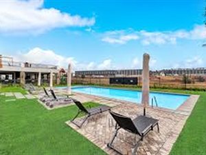 1 Bed Apartment in Modderfontein