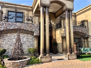 4 Bed House in Erasmia