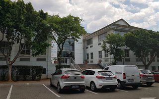 24 m² Commercial space in Cresta