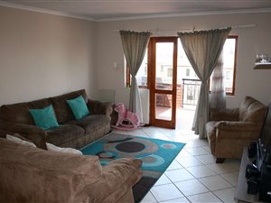 2 Bed Townhouse in Meyersdal