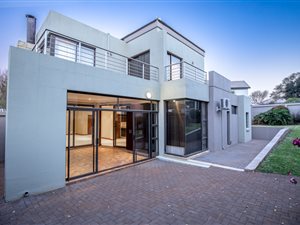 4 Bed House in Lynnwood