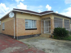 2 Bed House in Rewlatch