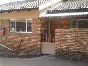 1 Bed Townhouse in Lydenburg
