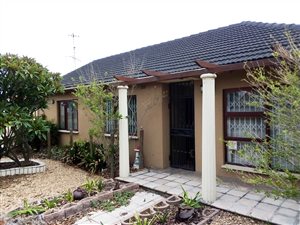 2 Bedroom House in Parow