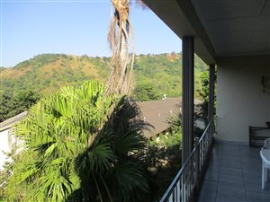 2 Bed Apartment in Port Edward