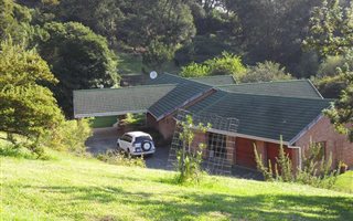 3 Bedroom House in Sakabula Estate