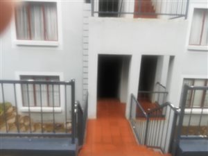 3 Bed Townhouse in Winchester Hills