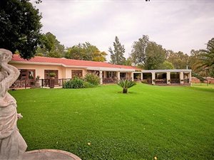 4 Bedroom House in Glen Austin