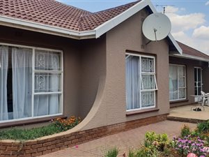 4 Bed House in Mayberry Park