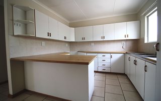 3 Bedroom House in Vincent