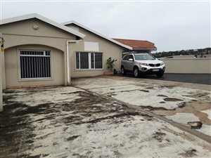784 m² Commercial space in Wentworth