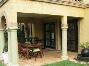 3 Bedroom Simplex in Plantations
