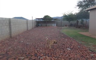 3 Bedroom House in Nylpark