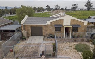 3 Bedroom House in Langeberg Heights