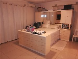 4 Bed House in Umlazi