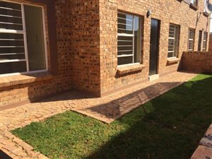 2 Bed Townhouse in Honey Park