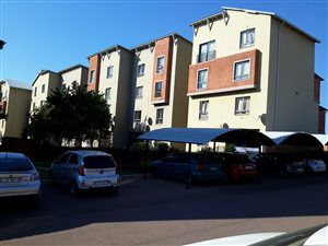 2 Bed Apartment in Erand Gardens