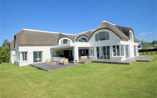 5 Bedroom House in Fancourt