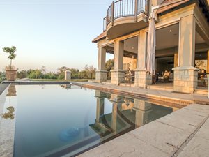 5 Bed House in Cornwall Hill