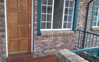 2 Bedroom Apartment in Rietvalleirand