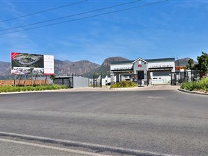 4 Bed House in Paarl