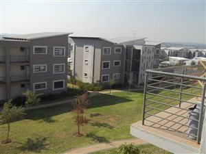 2 Bed Apartment in Dainfern