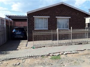 3 Bed House in Blomanda