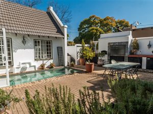 3 Bed House in Moret