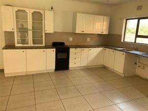 2 Bed Garden Cottage in Glenvista