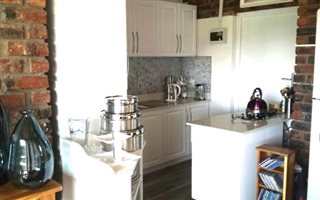 1 Bedroom Flat in Reebok