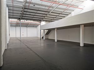 732 m² Industrial space in Glen Anil