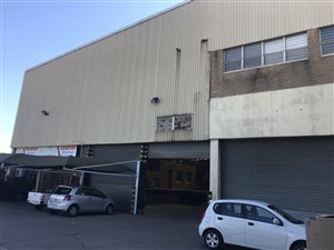 9000 m² Industrial space in Lyttelton Manor