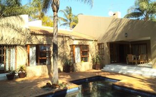 3 Bedroom House in Fourways Gardens