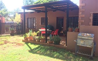 3 Bedroom House in Kameeldrift