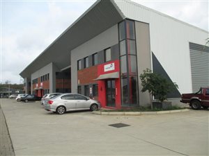 570 m² Commercial space in Cornubia
