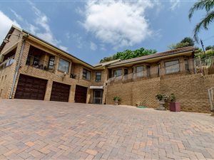 3 Bed House in Floracliffe