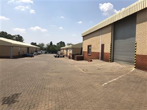 7956 m² Industrial space in Waltloo