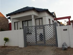 3 Bed House in Saulsville