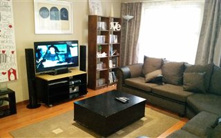 4 Bedroom Cluster in Van Riebeeck Park