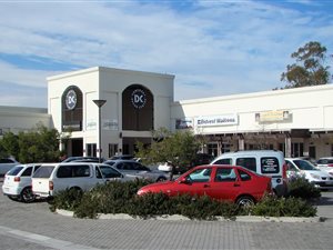113 m² Commercial space in Somerset West Central