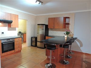 3 Bed House in Highveld