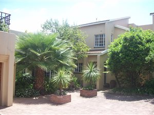 3 Bed Duplex in Epsom Downs