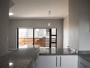 2 Bed Apartment in Waterfall