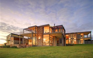 6 Bedroom House in Breakwater Bay Eco Estate