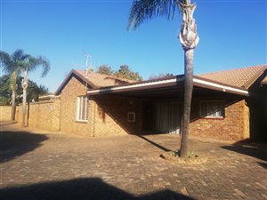 4 Bed Townhouse in Wierda Park