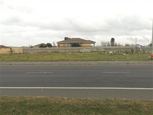 2023 m² Land available in Philippi