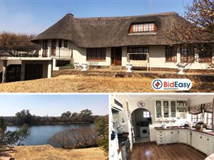 2 ha Farm in Lindequesdrif