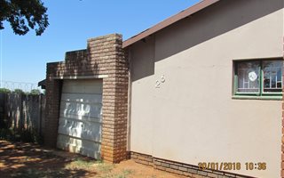 2 Bedroom House in Boetrand