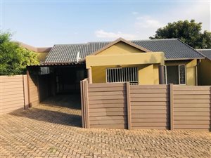 2 Bed House in Halfway Gardens
