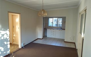 2 Bedroom Garden Cottage in Randpark Ridge